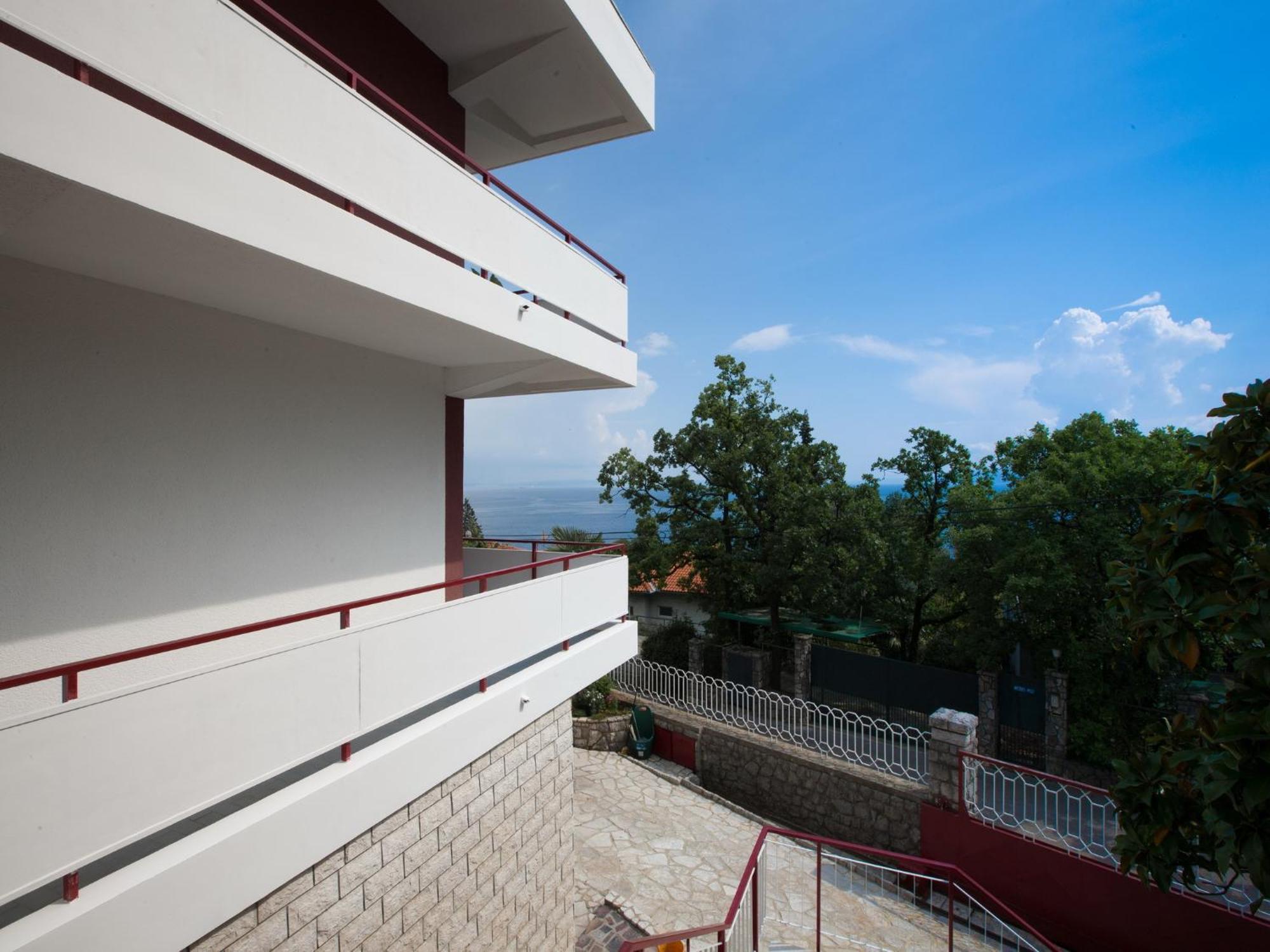 Blue View Apartment Opatija Buitenkant foto