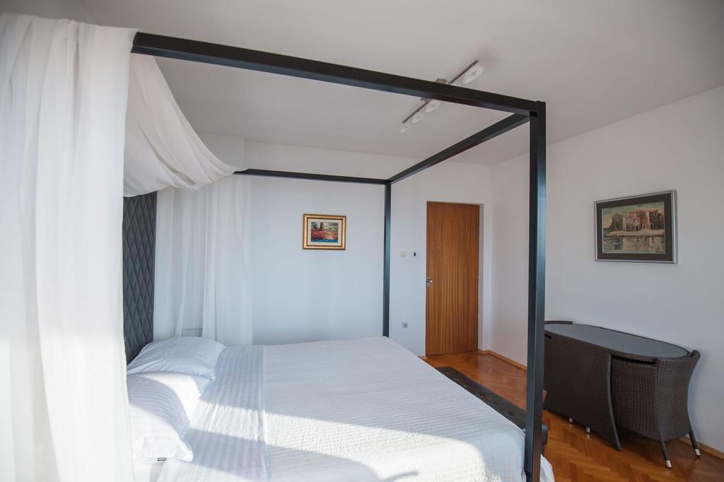 Blue View Apartment Opatija Buitenkant foto